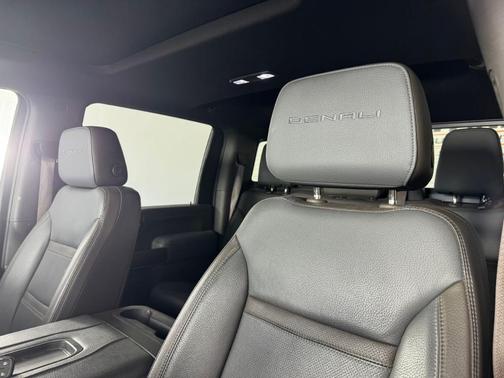 2021 GMC Sierra 2500 Denali