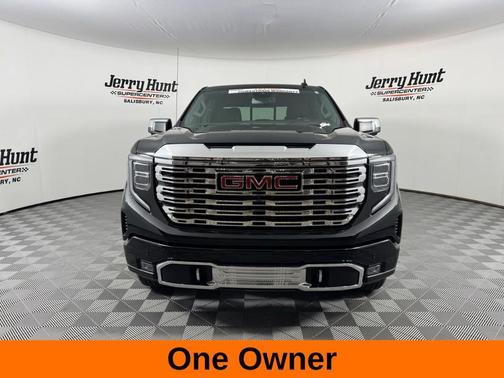 Onyx Black 2022 GMC Sierra 1500 Denali