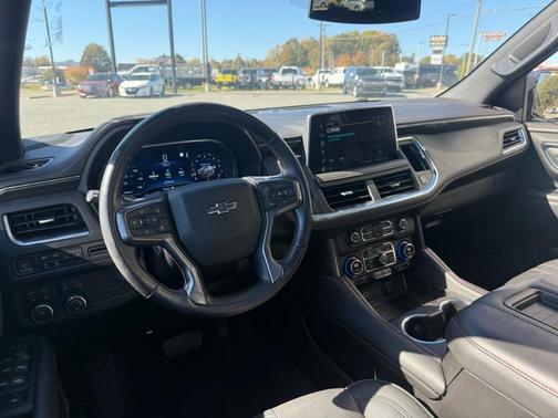 2022 Chevrolet Suburban RST