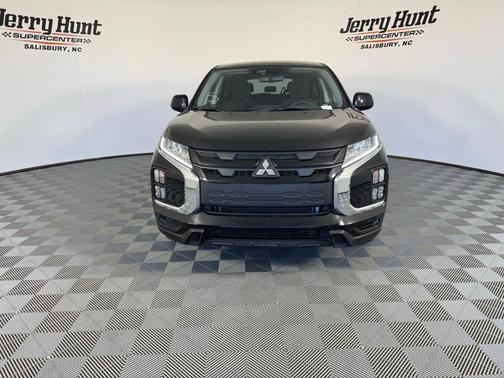 2024 Mitsubishi Outlander Sport LE