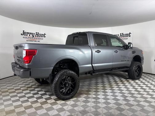 2018 Nissan Titan XD SV