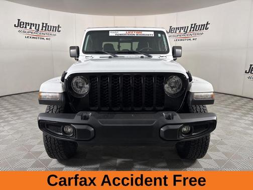 Bright White Clearcoat 2022 Jeep Gladiator Sport