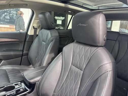 2023 Buick Envision Avenir