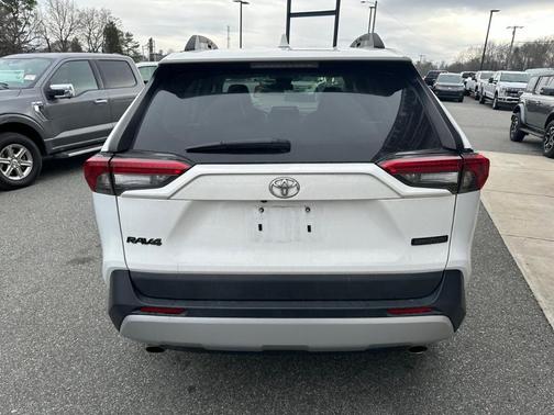 2023 Toyota RAV4 Adventure