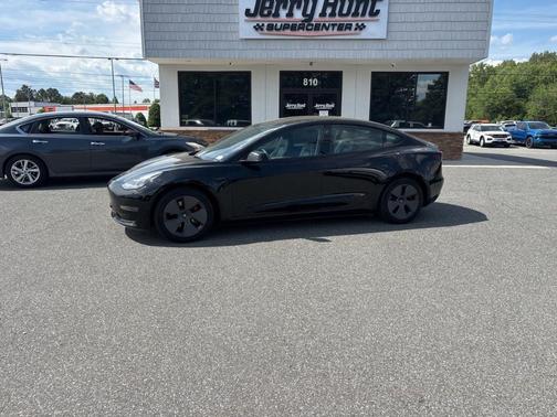 Black 2022 Tesla Model 3 Base