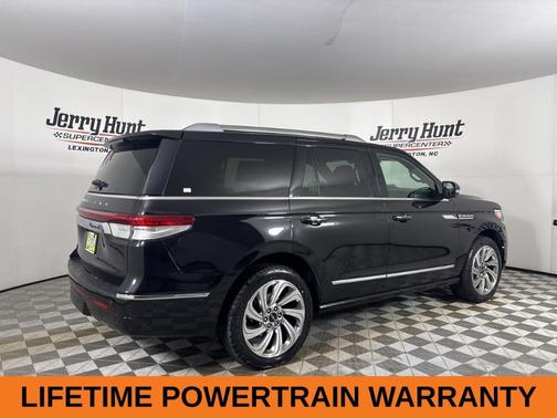 2024 Lincoln Navigator Reserve