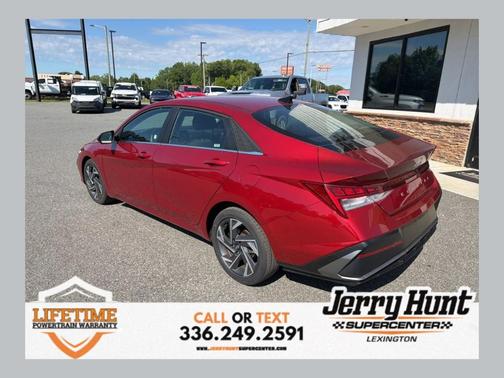 Red 2025 Hyundai ELANTRA SEL Convenience
