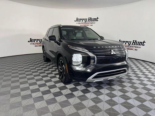 2024 Mitsubishi Outlander SEL