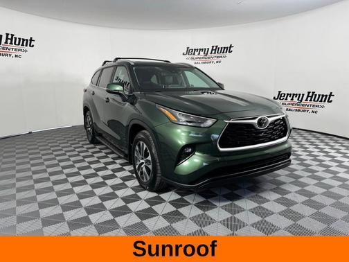 2023 Toyota Highlander XLE
