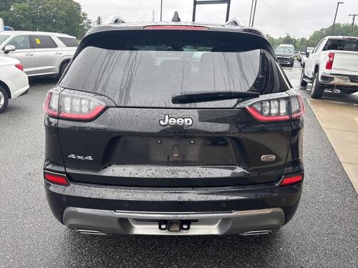 2019 Jeep Cherokee Overland