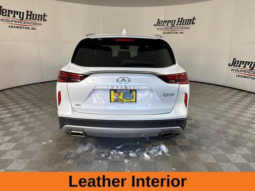 2023 INFINITI QX50 Luxe