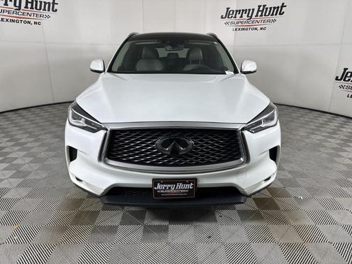 2023 INFINITI QX50 Luxe