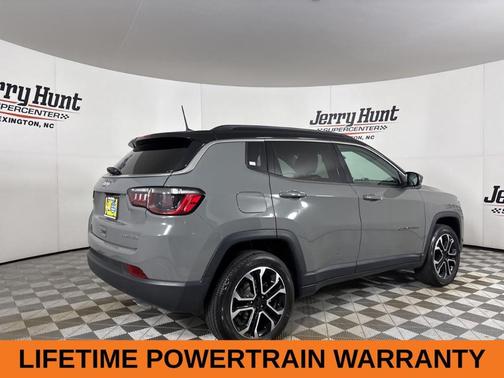 Sting Gray Clearcoat 2022 Jeep Compass Limited