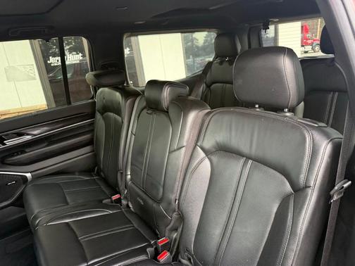 2022 Jeep Wagoneer Series I