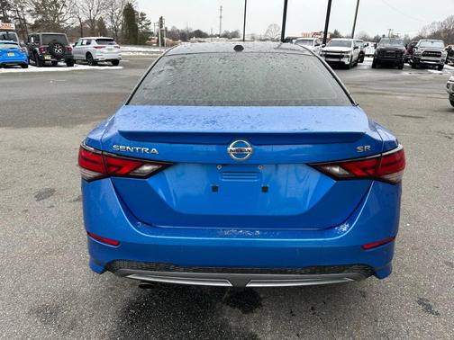 2022 Nissan Sentra SR