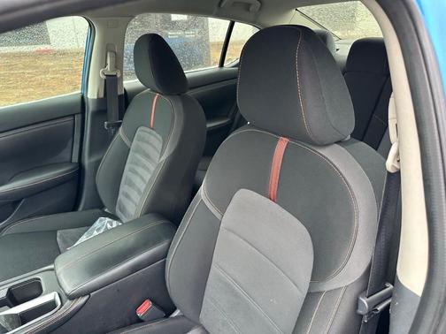 2022 Nissan Sentra SR