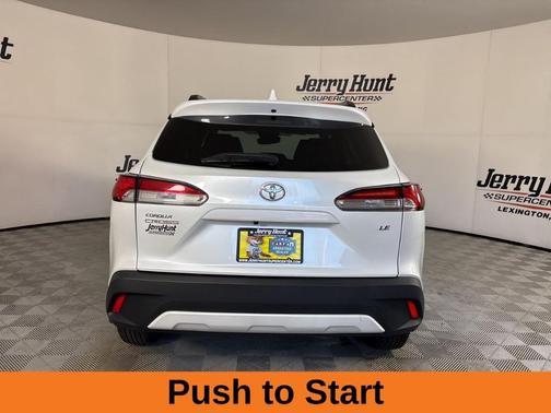 2024 Toyota Corolla Cross LE