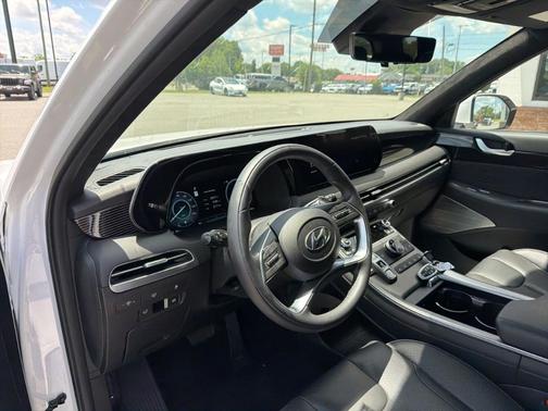 Hyper White 2024 Hyundai PALISADE Calligraphy