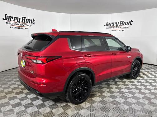 Red 2025 Mitsubishi Outlander PHEV SEL EDITION