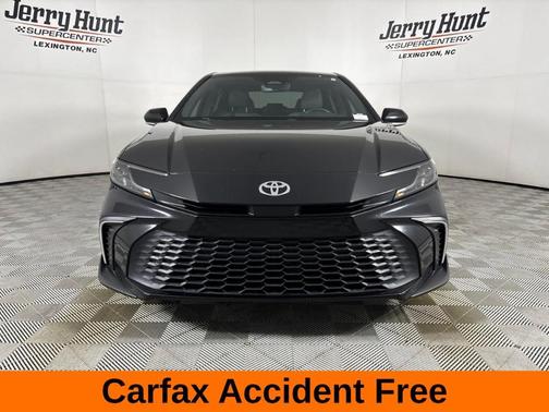 Midnight Black Metallic 2025 Toyota Camry SE