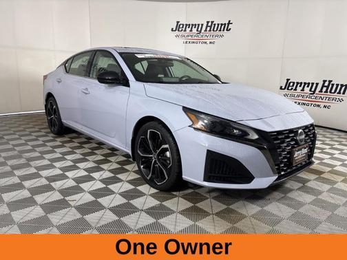 2023 Nissan Altima 2.5 SR