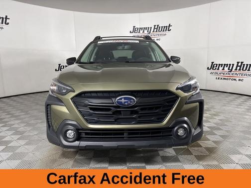 Autumn Green Metallic 2025 Subaru Outback Onyx Edition