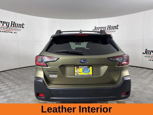 Autumn Green Metallic 2025 Subaru Outback Onyx Edition