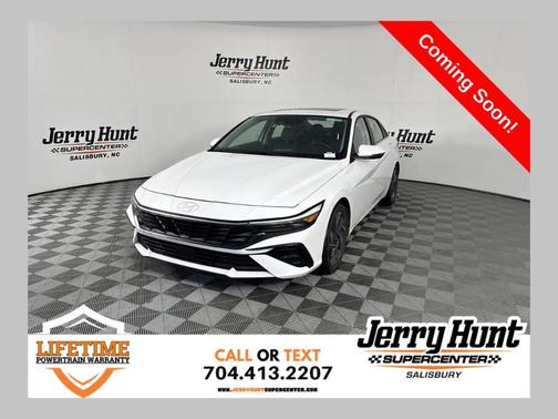 2025 Hyundai ELANTRA Limited