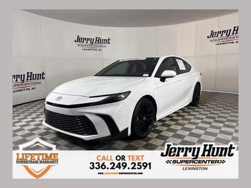 2026 Toyota Camry SE