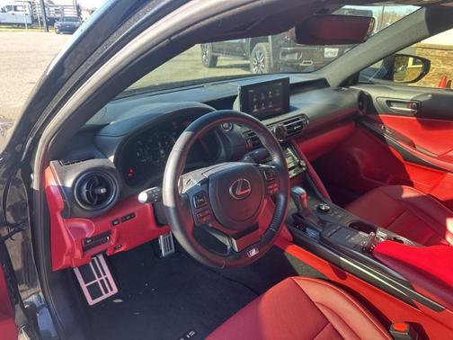 2024 Lexus IS 350 F SPORT Design