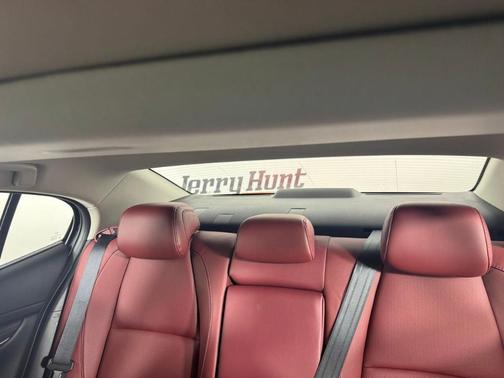 2025 Mazda Mazda3 2.5 S Carbon Edition