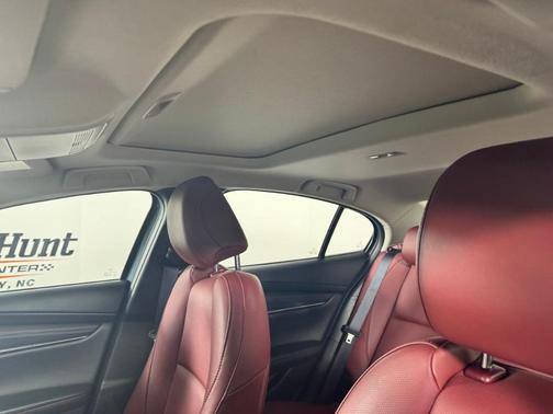 2025 Mazda Mazda3 2.5 S Carbon Edition