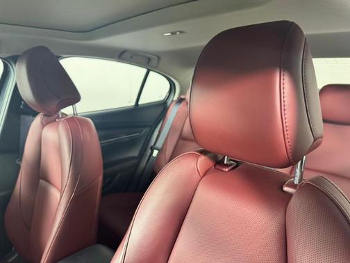 2025 Mazda Mazda3 2.5 S Carbon Edition