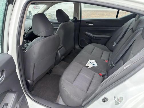 2022 Nissan Altima 2.5 S