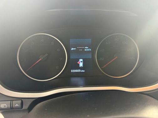 A 2025 Mitsubishi Eclipse Cross SE