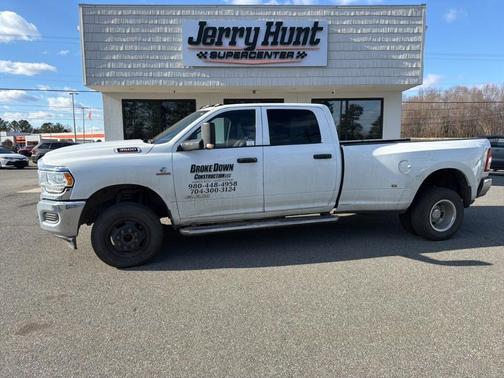 2022 RAM 3500 Tradesman