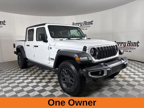 2025 Jeep Gladiator Sport