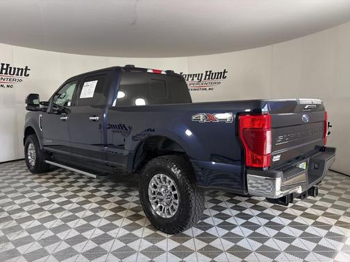 2022 Ford F-350 Lariat Super Duty