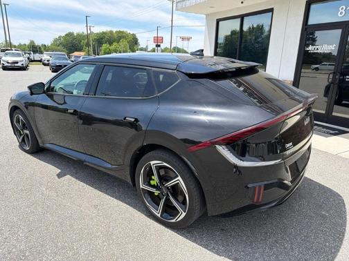 Aurora Black Pearl 2023 Kia EV6 GT