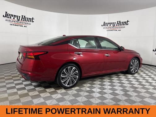 2023 Nissan Altima 2.5 SL