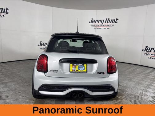 2023 MINI Hardtop Cooper