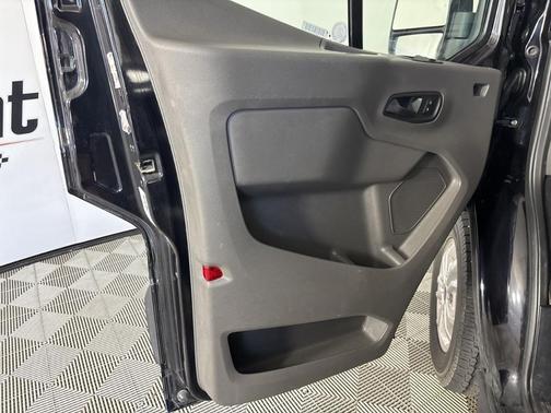 2021 Ford Transit-350 XLT