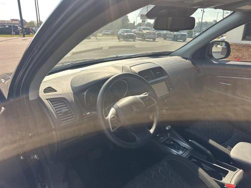 2024 Mitsubishi Outlander Sport 2.0 ES