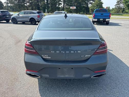 2023 Genesis G70 3.3T