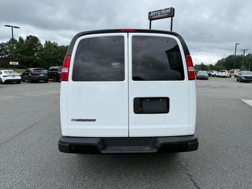 2023 Chevrolet Express 3500 LS