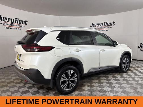 White 2023 Nissan Rogue SV