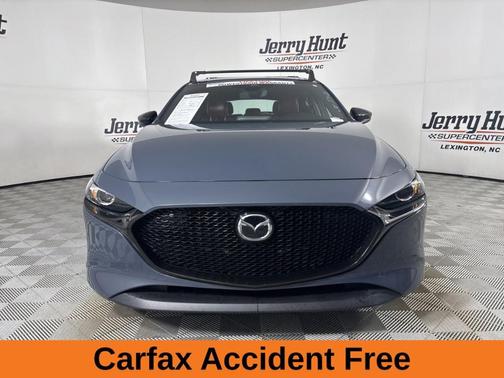 2022 Mazda Mazda3 Carbon Edition