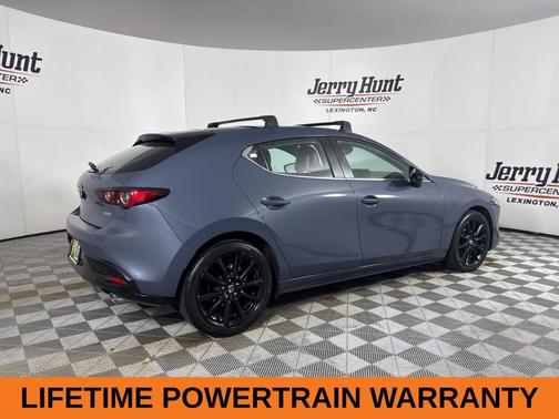 2022 Mazda Mazda3 Carbon Edition