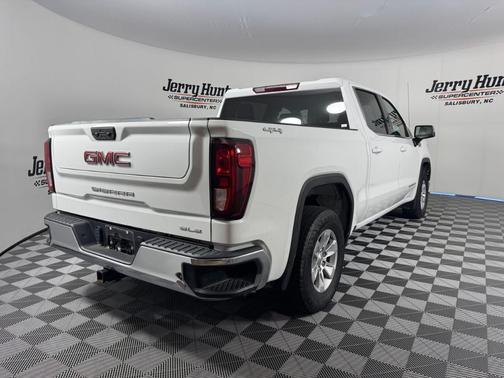 2023 GMC Sierra 1500 SLE