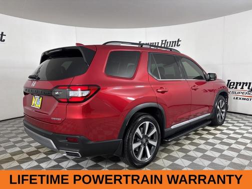 2025 Honda Pilot Touring
